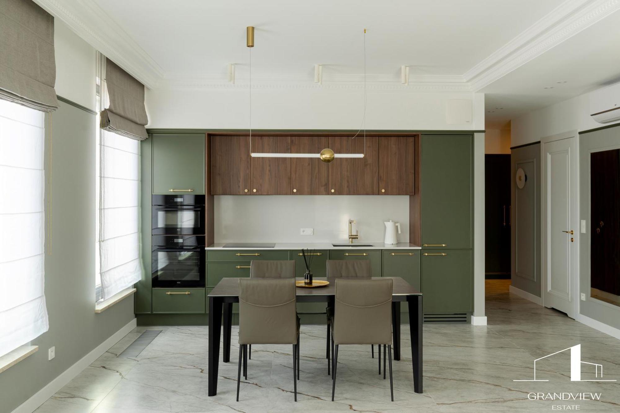Brabank Elegant, Free Parking By Grandview Apartament *